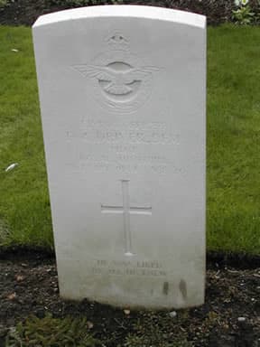 Photograph of gravestone of Donald Arthur Driver