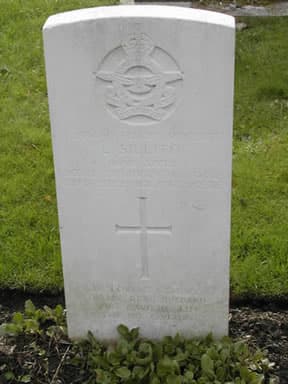 Photograph of gravestone of Leroy Sillito