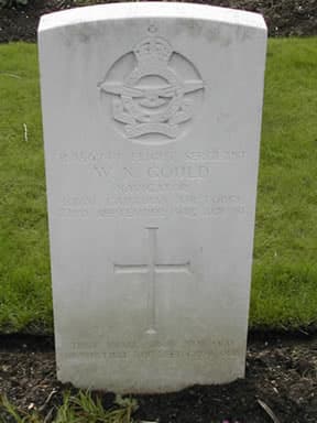 Photograph of gravestone of William Norman Gould